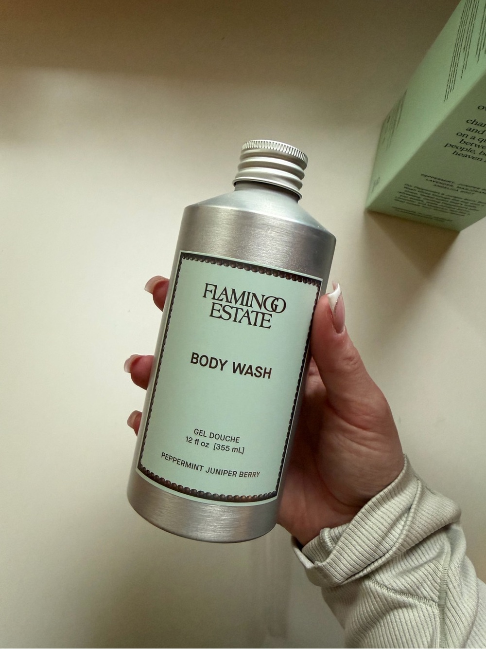 Flamingo Estate Body Wash - Picture 3 of 5